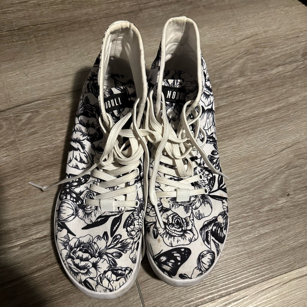 NoBull high top canvas trainers 9w/7.5m